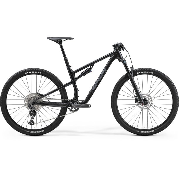 Merida Ninety-Six 400 Silk Black/Dark Silver Unisex 2024 12 udvendige Shimano gear - mountainbike