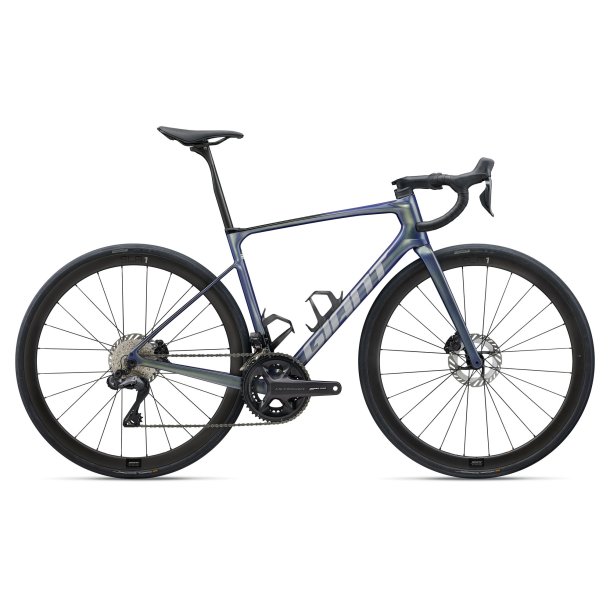 Giant Defy Advanced Pro 0 2025 Interstellar