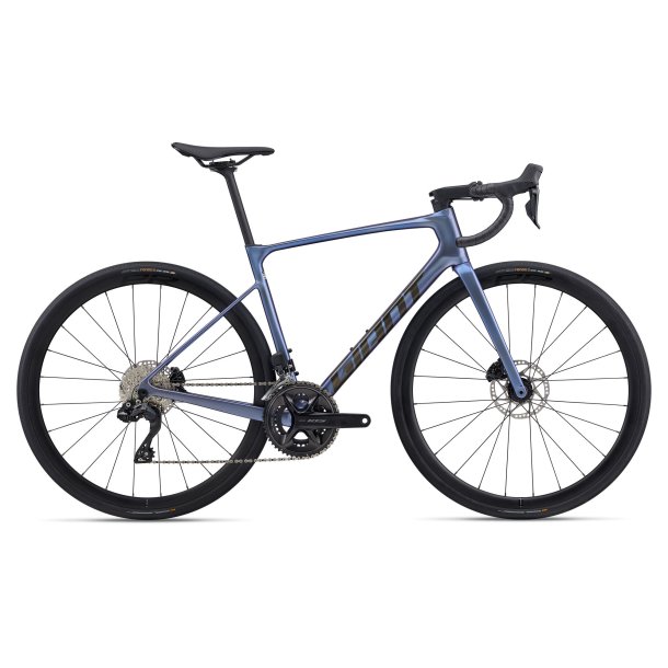 Giant Defy Advanced 1 Thundercloud <BR>- 2026 Carbon comfort racercykel