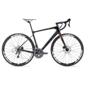 Giant Defy Advanced 1 H-Disc <BR>- 2017 Carbon racer TILBUD