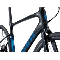 Giant FastRoad Advanced 1 <BR>- 2024 Carbon sportscykel TILBUD
