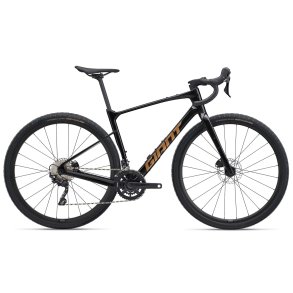 Giant Revolt Advanced 3 Panther <BR>- 2025 Carbon Gravel cykel